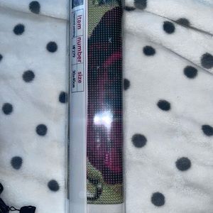 BNWT diamond painting - red rose